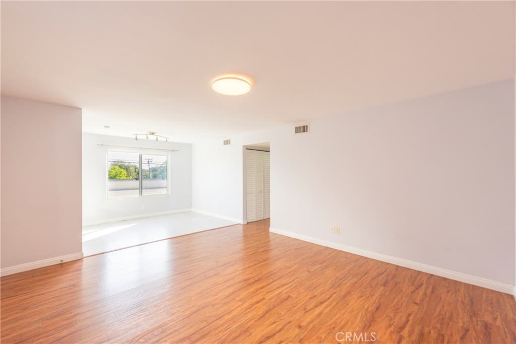 Condo at 846 Cinnamon Lane 45, Duarte — photo 6 of 12