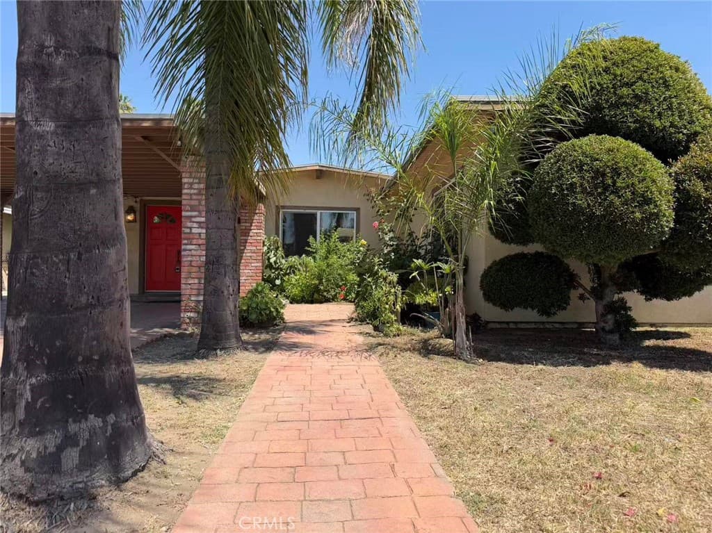 Home at 18249 E Gladstone Street, Azusa — photo 2 of 12