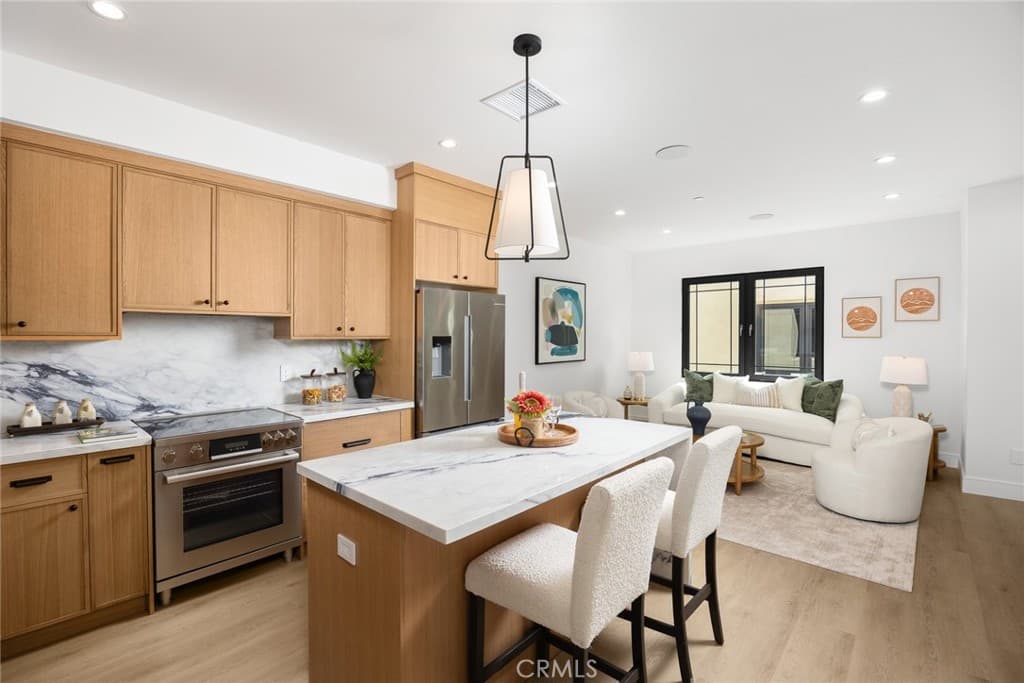 Condo at 826 Sunset Boulevard A, Arcadia — photo 12 of 12
