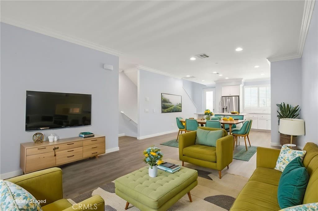 Townhouse at 2778 Daybreak, Pomona — photo 7 of 12