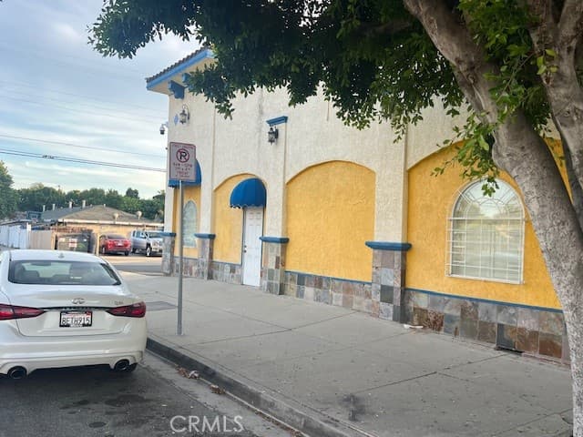 Home at 604 E Mission, Pomona — photo 9 of 12