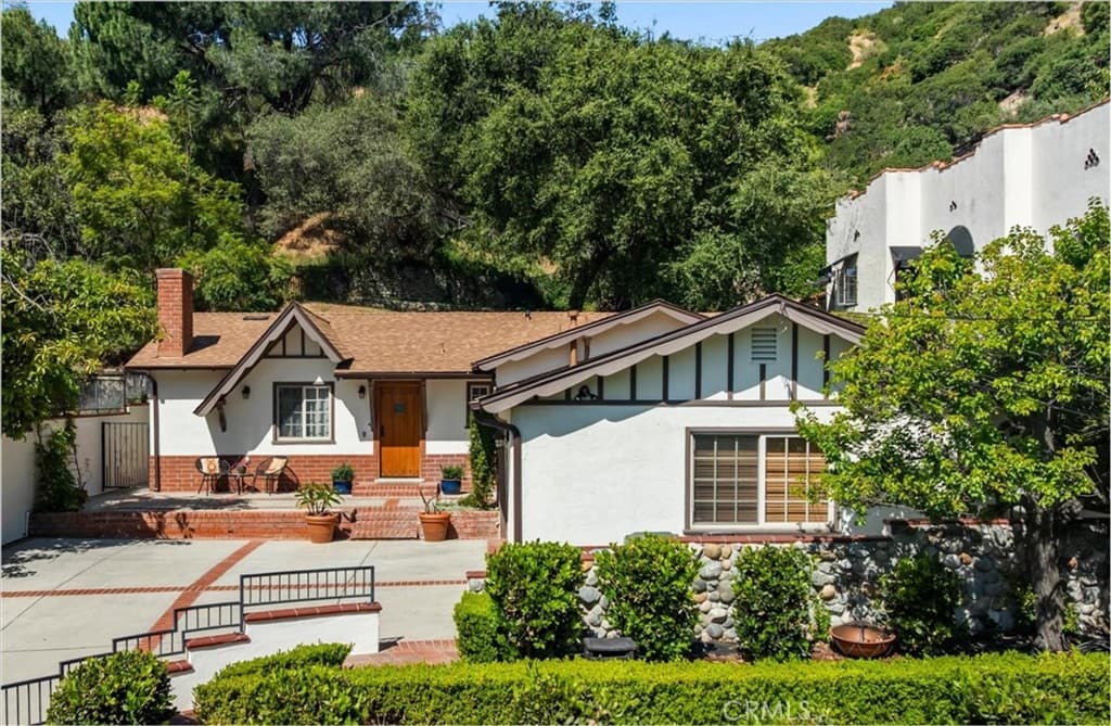 Home at 431 Highland, Monrovia — photo 1 of 12