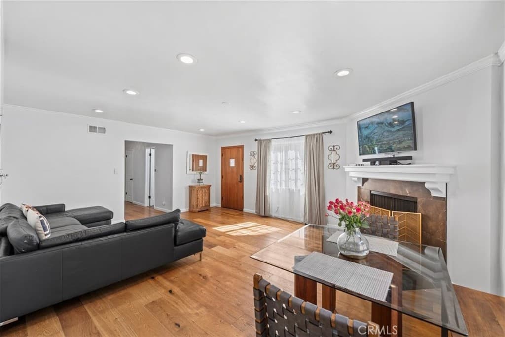 Home at 431 Highland, Monrovia — photo 8 of 12