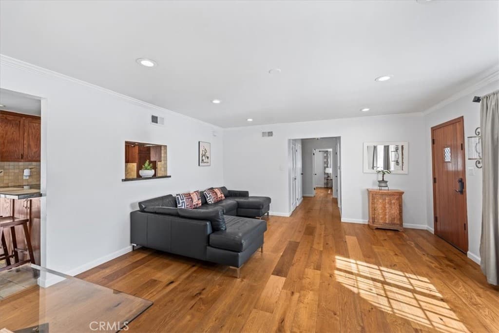 Home at 431 Highland, Monrovia — photo 9 of 12