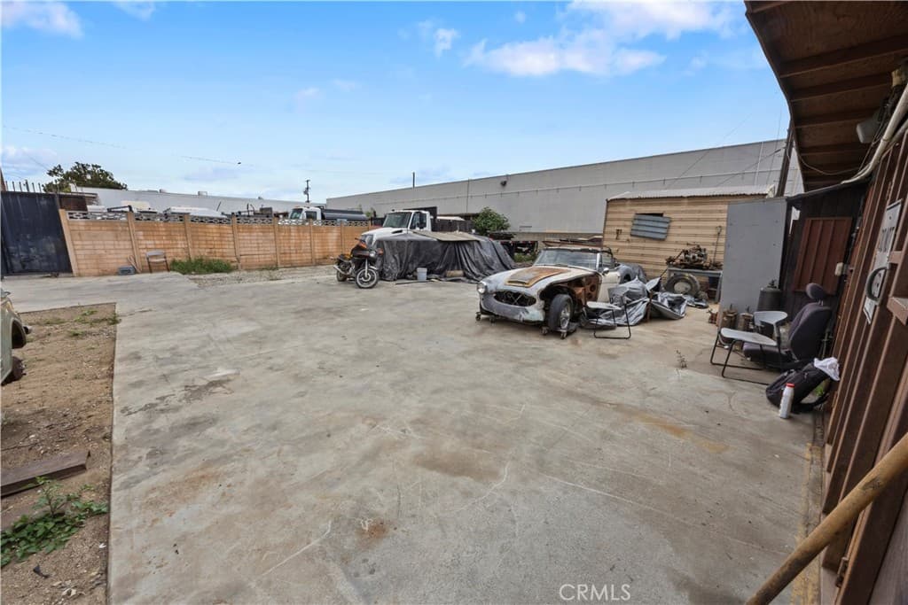 Commercial at 2052 Mountain View, South El Monte — photo 5 of 5