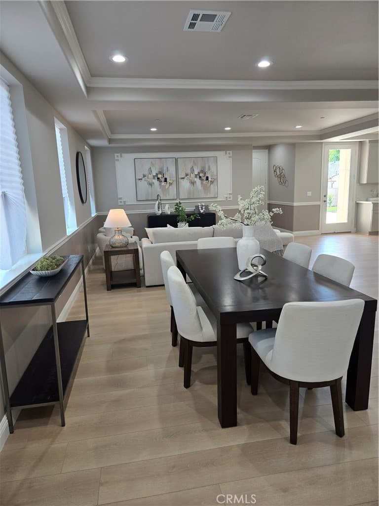 Home at 9108 Emperor Avenue, Temple City — photo 3 of 12