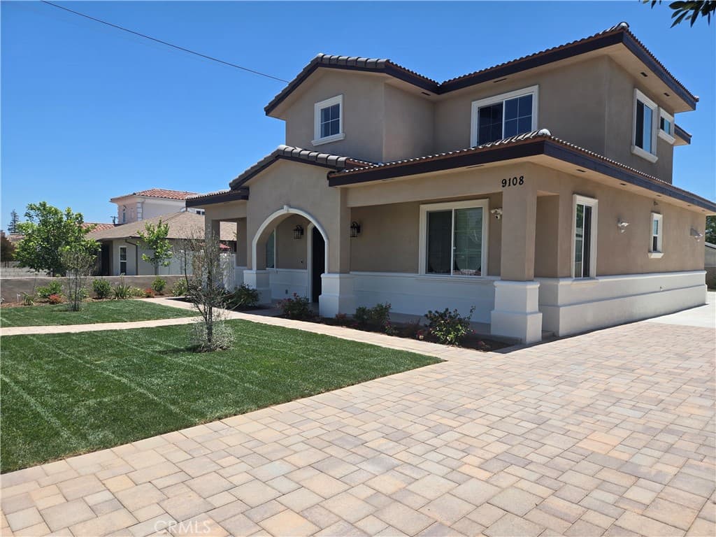 Home at 9108 Emperor Avenue, Temple City — photo 4 of 12