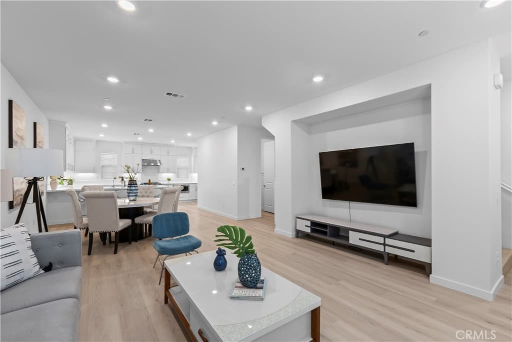 Condo at 4389 Maple Ln, Arcadia — photo 12 of 12