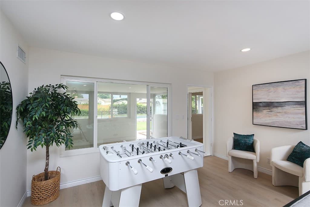 Home at 255 Sharon, Arcadia — photo 11 of 12