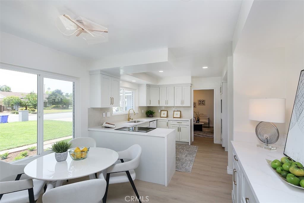 Home at 255 Sharon, Arcadia — photo 8 of 12