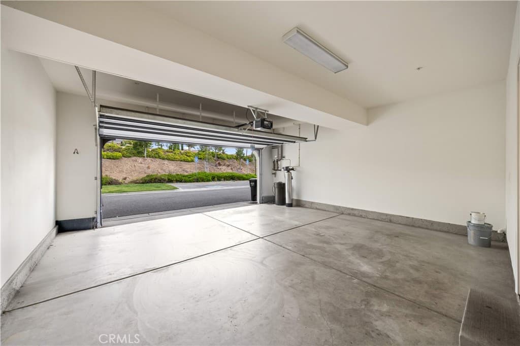 Condo at 875 E Mountain Way C, Azusa — photo 11 of 12
