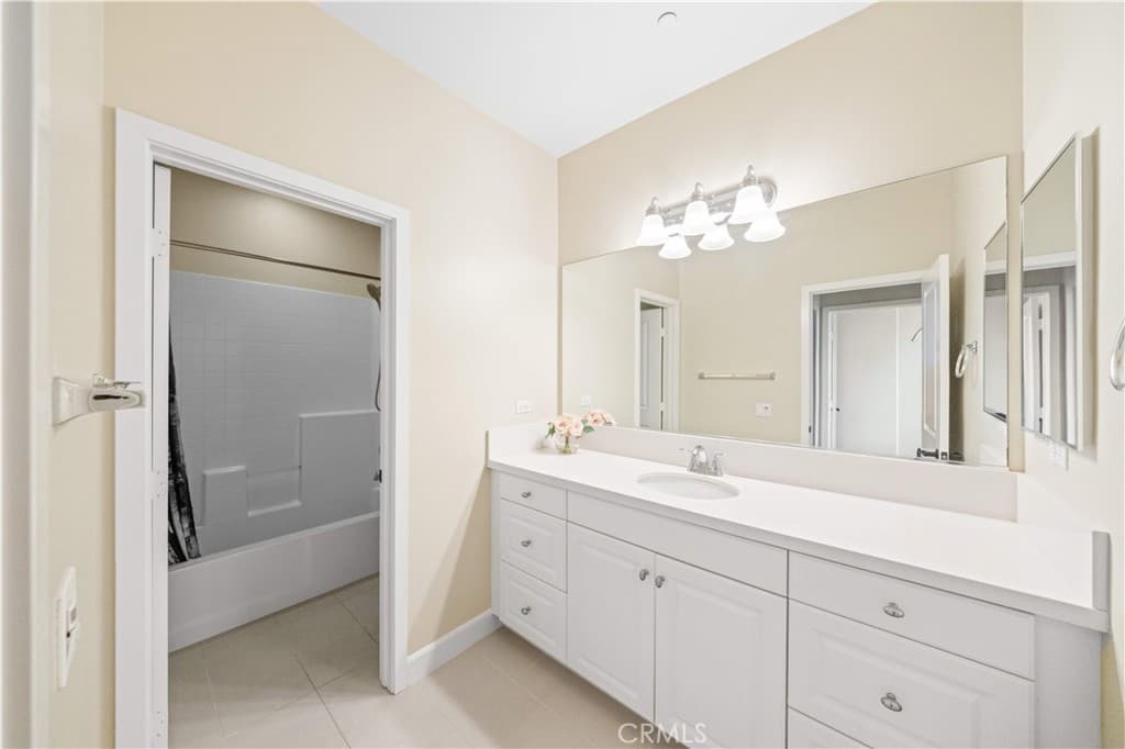 Condo at 875 E Mountain Way C, Azusa — photo 5 of 12