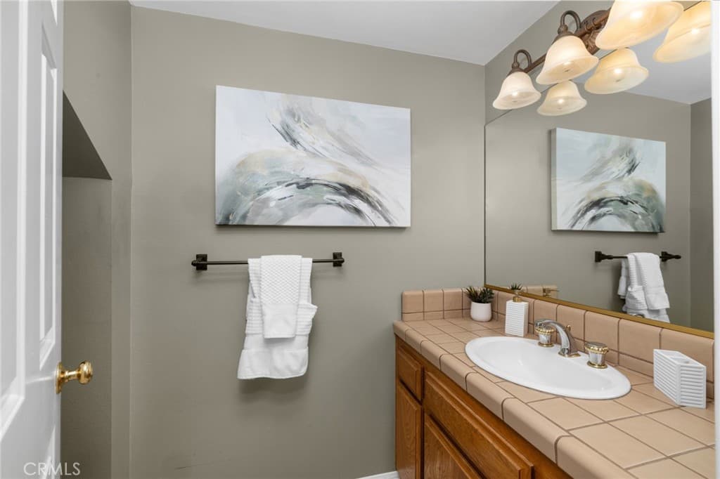 Home at 785 Norumbega Drive, Monrovia — photo 11 of 12