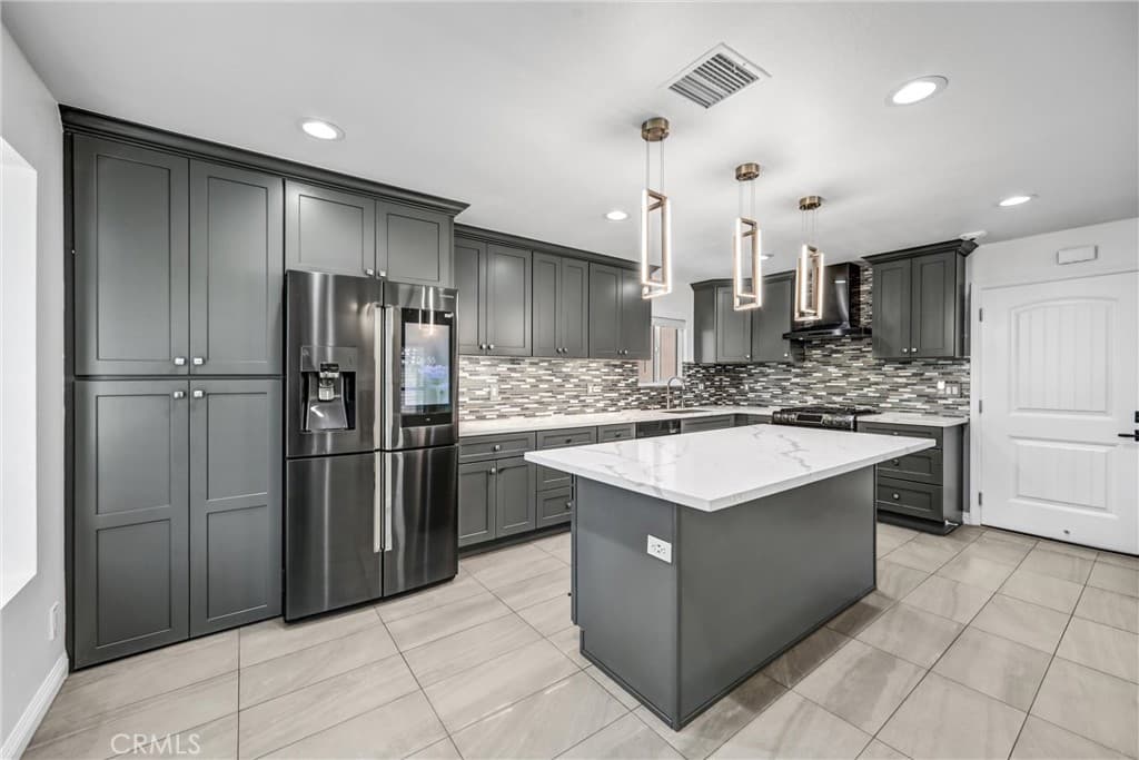 Townhouse at 227 California Street A, Arcadia — photo 11 of 12