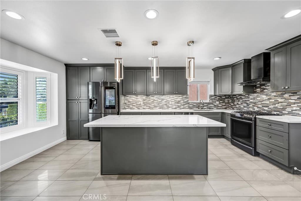 Townhouse at 227 California Street A, Arcadia — photo 12 of 12