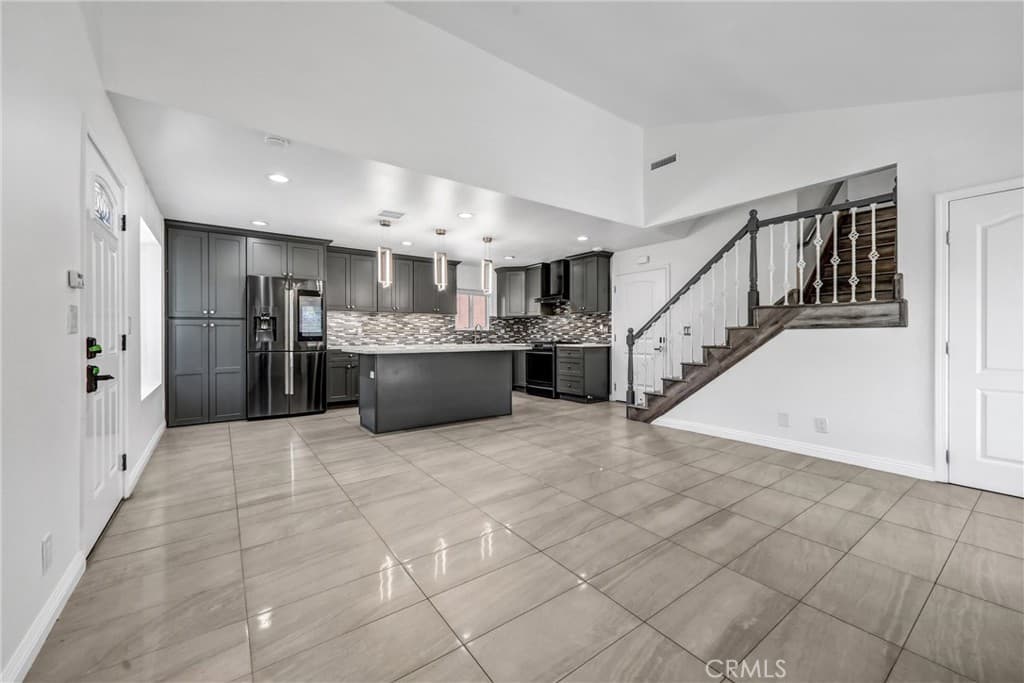 Townhouse at 227 California Street A, Arcadia — photo 7 of 12