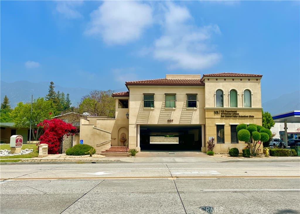 Commercial at 7 W Foothill Boulevard, Arcadia — photo 8 of 8