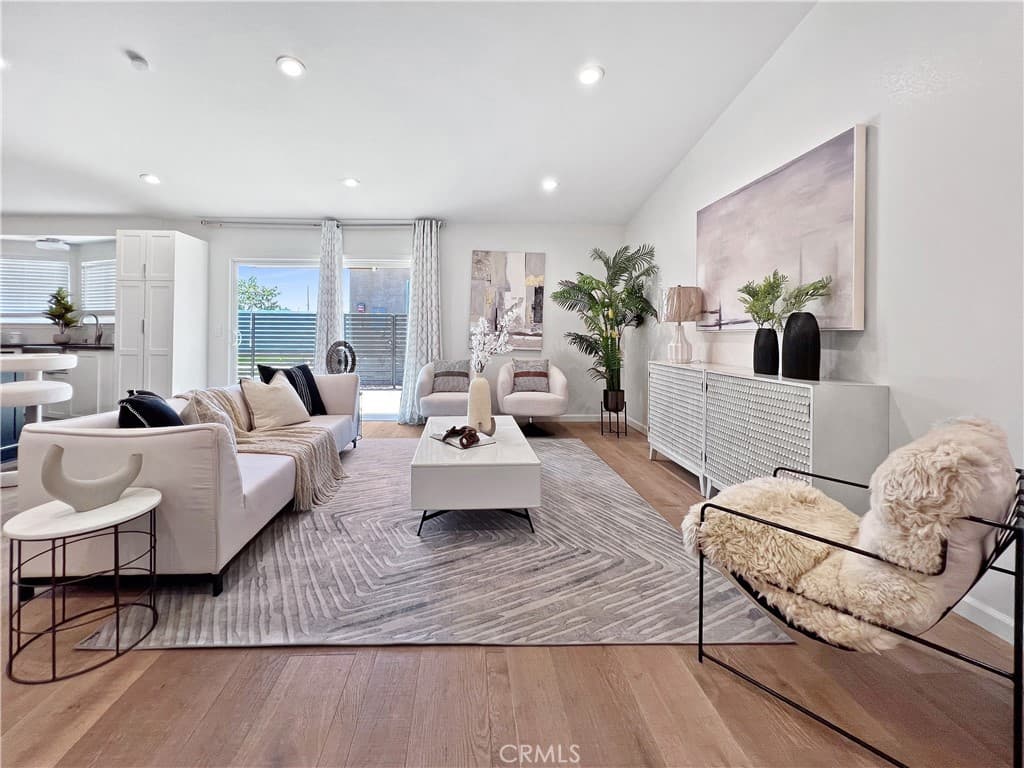 Home at 913 Durango Court, San Dimas — photo 2 of 12