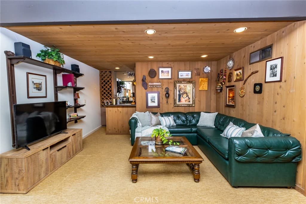 Home at 1031 Don Alvarado, Arcadia — photo 11 of 12