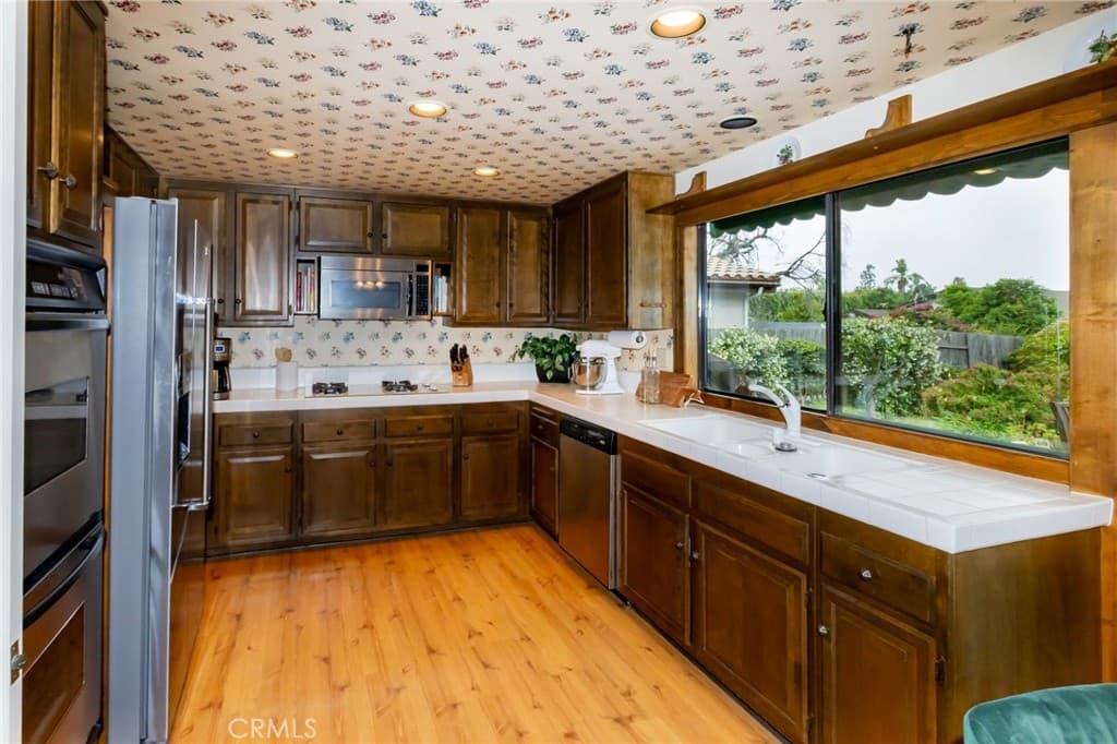 Home at 1031 Don Alvarado, Arcadia — photo 8 of 12