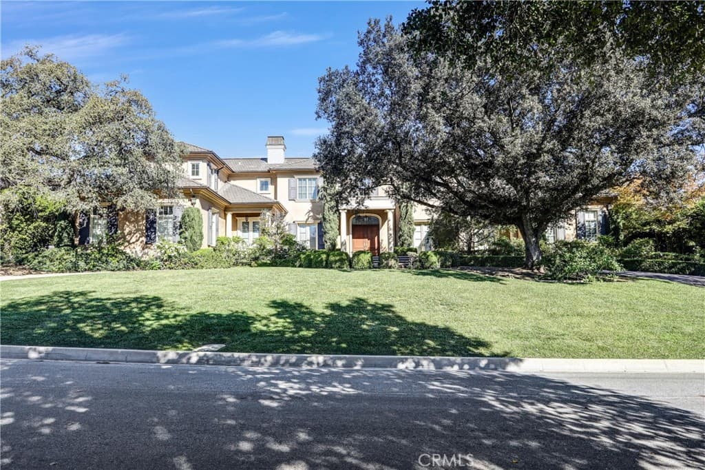 Home at 729 Anoakia, Arcadia — photo 2 of 12