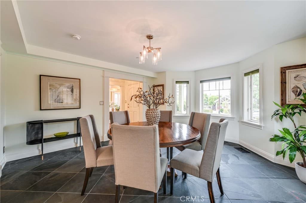 Home at 264 Norumbega, Monrovia — photo 12 of 12
