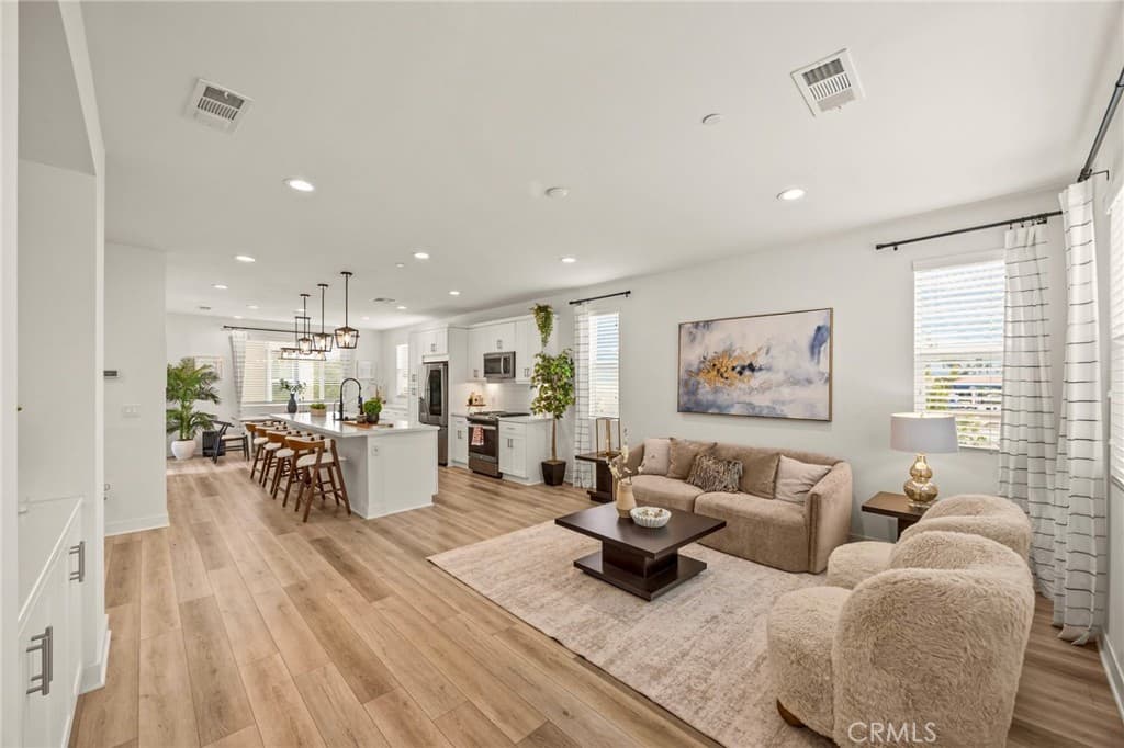 Townhouse at 1153 Grace Lane, South El Monte — photo 10 of 12