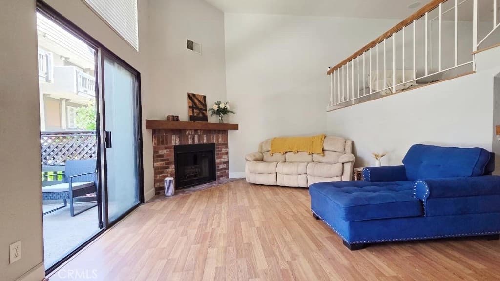 Condo at 1913 Huntington Drive D, Duarte — photo 3 of 12