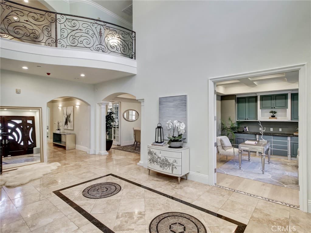Home at 1229 Magnolia Court, Arcadia — photo 4 of 12