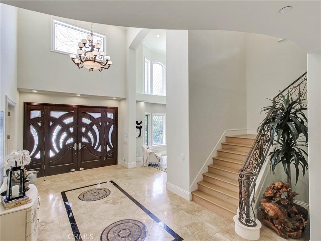 Home at 1229 Magnolia Court, Arcadia — photo 5 of 12