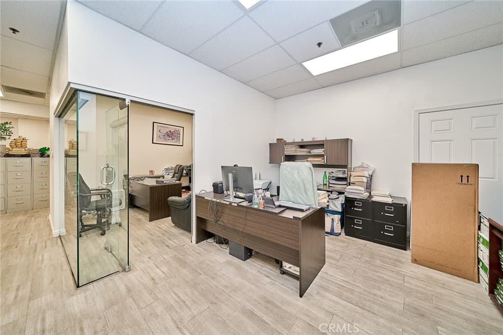 Home at 308 S First F, Arcadia — photo 10 of 12