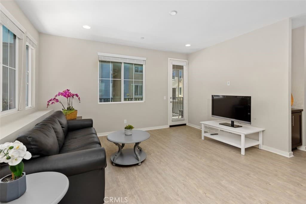 Condo at 867 Seville, Pomona — photo 12 of 12