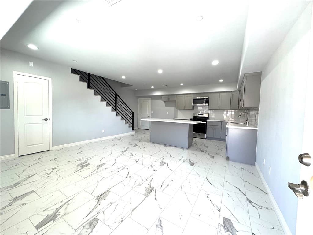 Condo at 15616 Amar Road B, La Puente — photo 1 of 12