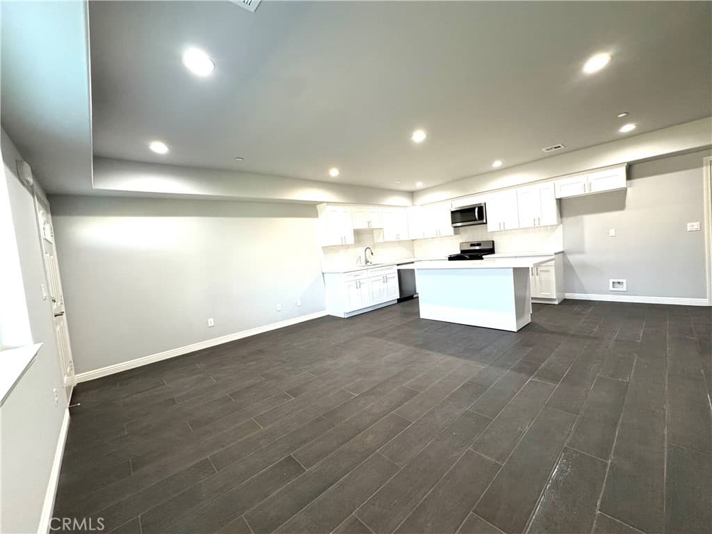Condo at 15616 Amar Road C, La Puente — photo 6 of 12