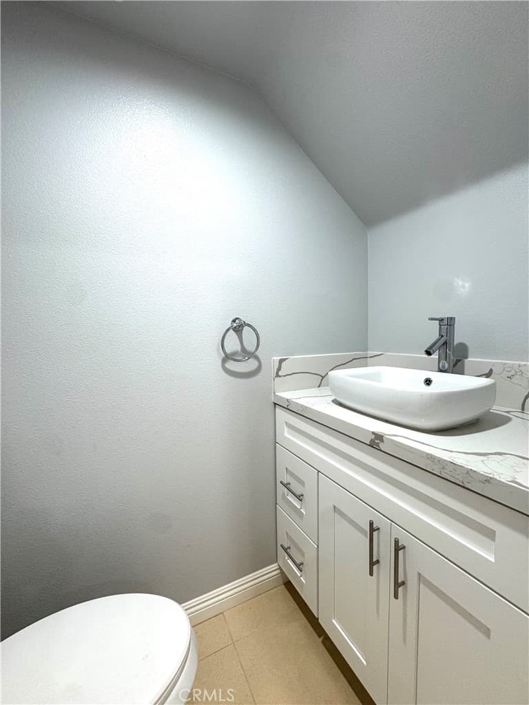 Condo at 15616 Amar Road G, La Puente — photo 6 of 12