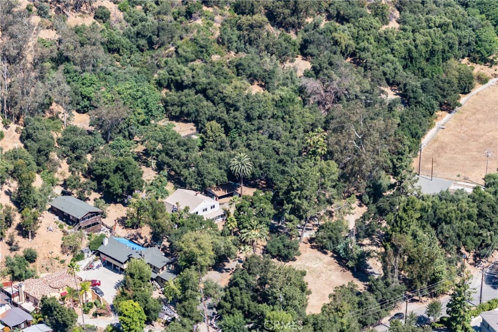 Multi-Family at 537 Cloverleaf Dr, Monrovia — photo 8 of 9