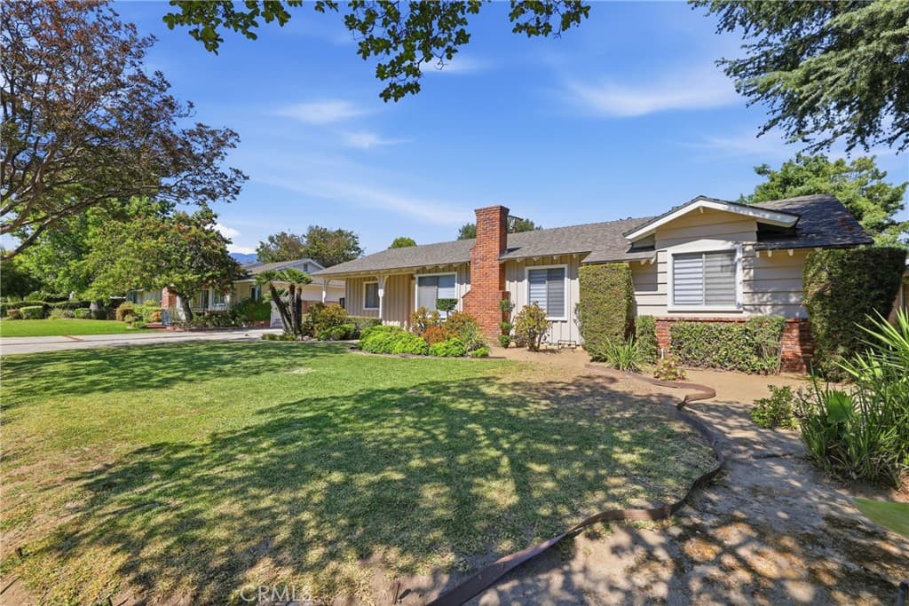 Home at 1324 Greenfield Avenue, Arcadia — photo 2 of 12