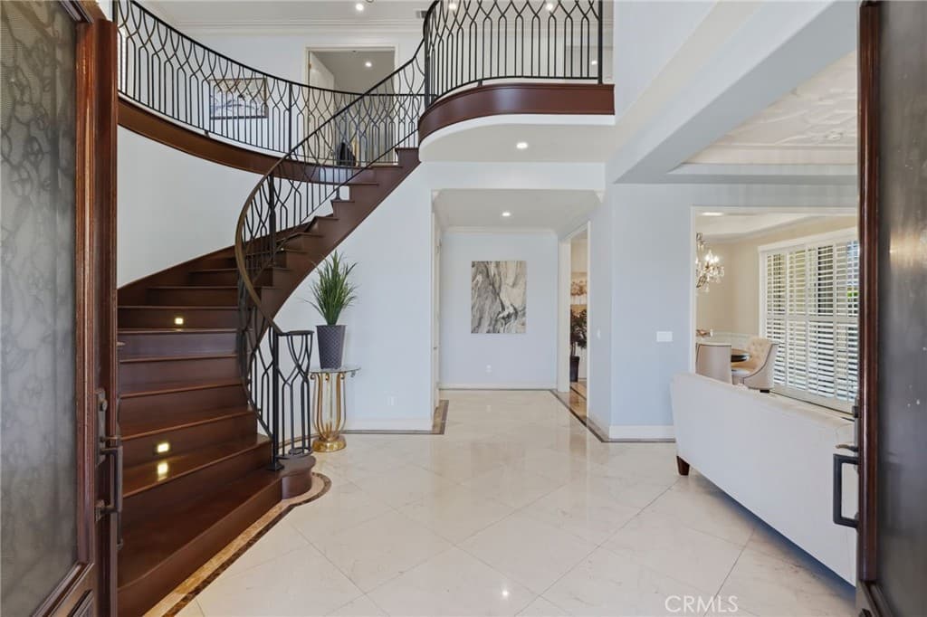Home at 6108 Hart Avenue, Temple City — photo 4 of 12