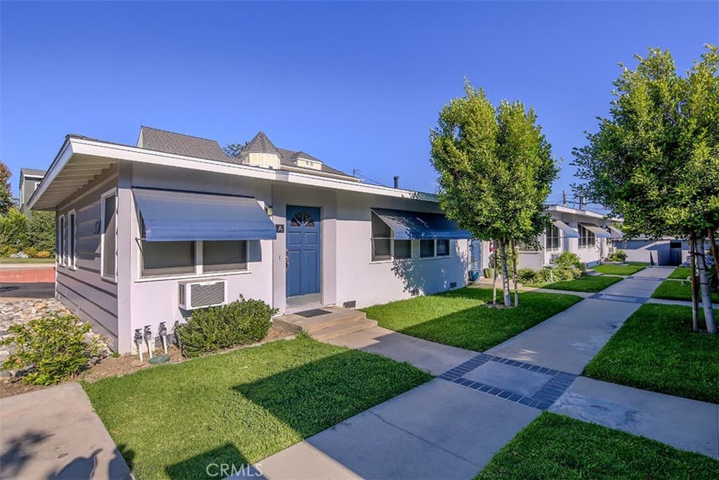 Multi-Family at 624 W Foothill, Monrovia — photo 2 of 7