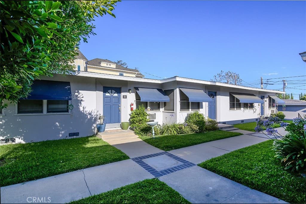 Multi-Family at 624 W Foothill, Monrovia — photo 3 of 7