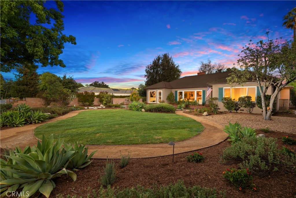 Home at 166 W Las Flores Avenue, Arcadia — photo 3 of 12