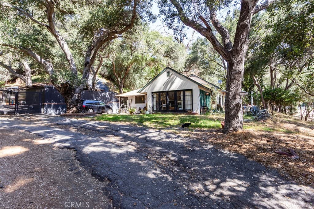 Multi-Family at 539 Cloverleaf, Monrovia — photo 8 of 10