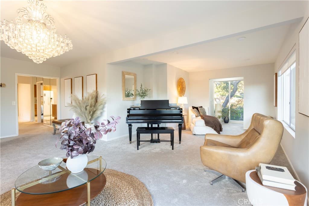 Home at 1001 Briarcliff, Monrovia — photo 7 of 12