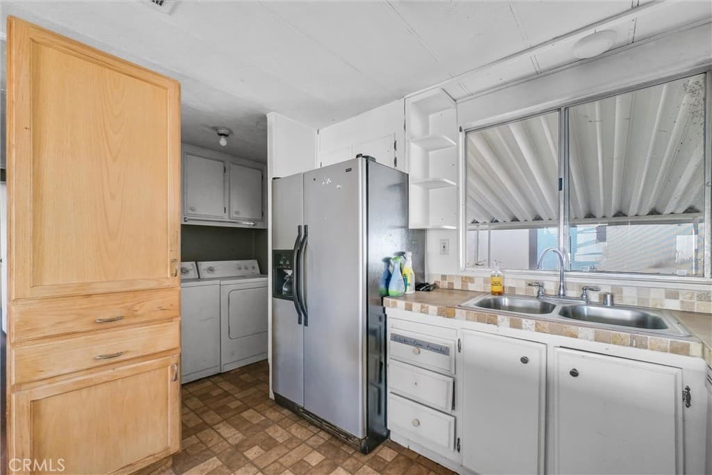 Home at 716 N Grand Ave. D7, Covina — photo 12 of 12