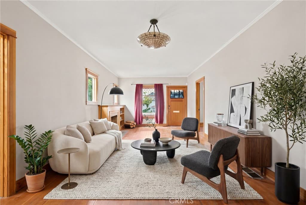 Home at 231 E Lemon, Monrovia — photo 4 of 12