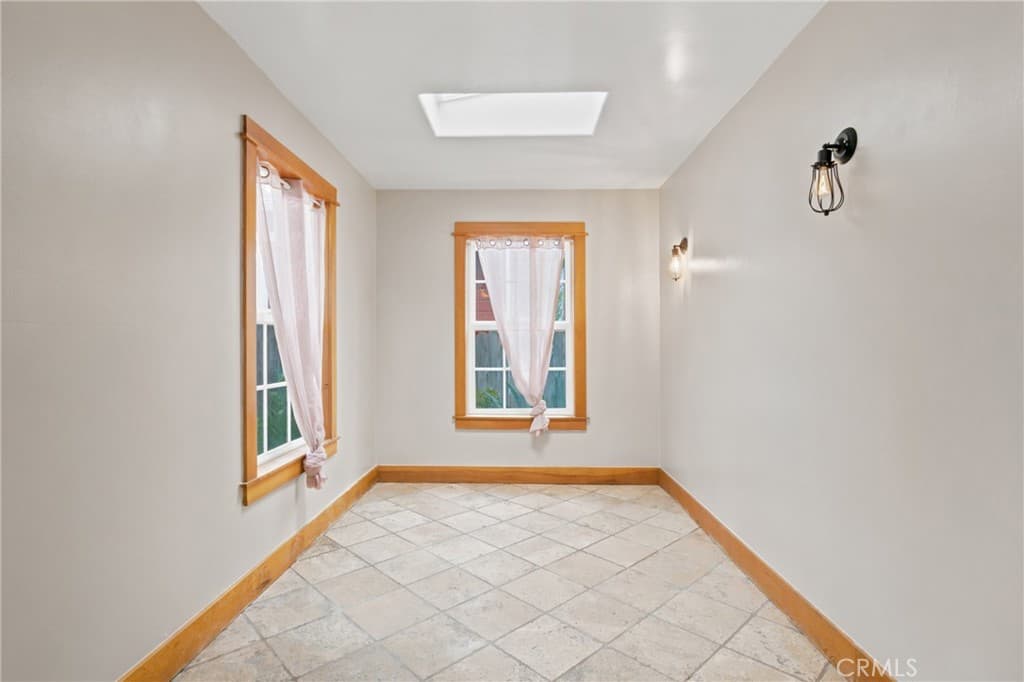 Home at 231 E Lemon, Monrovia — photo 10 of 12
