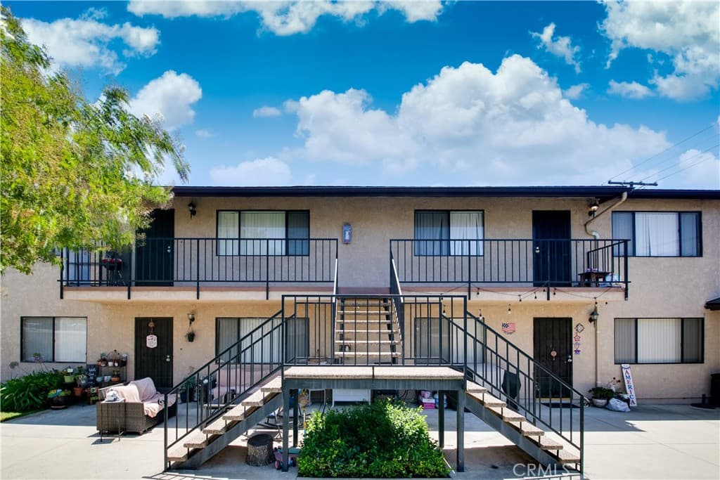 Multi-Family at 539 N San Gabriel, Azusa — photo 8 of 12