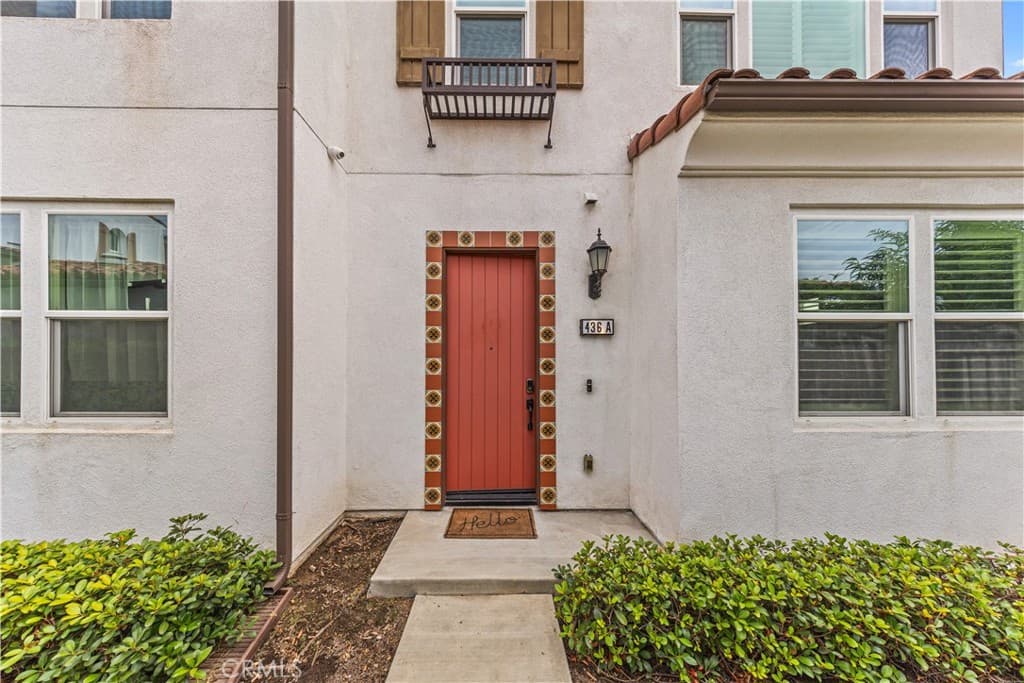 Condo at 436 W Duarte Road A, Monrovia — photo 5 of 12