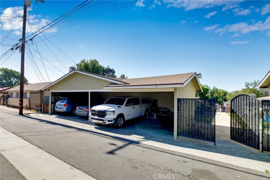 Home at 213 W 4th, San Dimas — photo 9 of 12