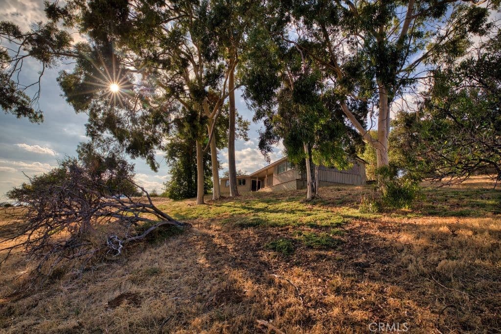 Home at 188 Oak Knoll Lane, Bradbury — photo 10 of 12